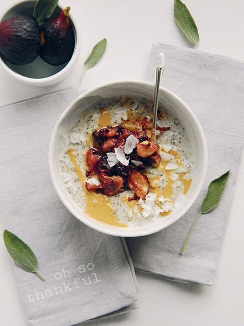 Keto Oatmeal With Sautéed Figs Recipe