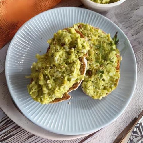 Avocado and Egg Dip 2